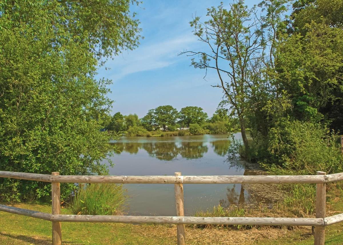 Wigmore Lakes Lodges Cardeston Exterior foto